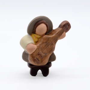 Guitariste et tabouret